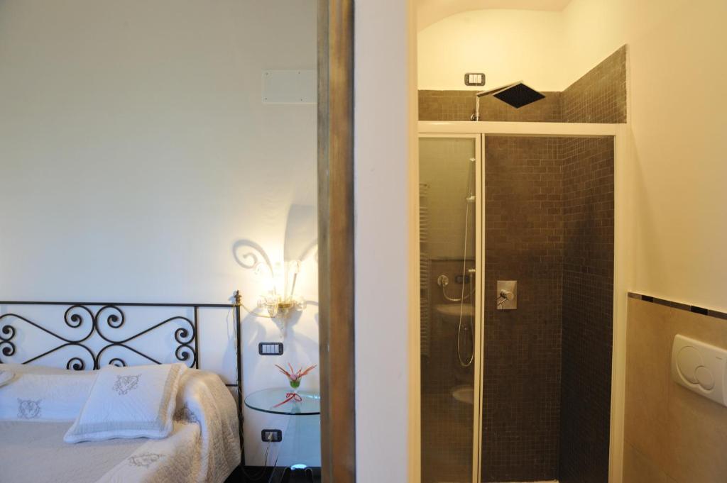 Villa Eugenia Cairo Montenotte Phòng bức ảnh